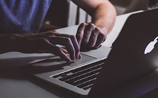 得不偿失！捡回口碑不到3个月她跨行参加《浪姐》再陷舆论被骂